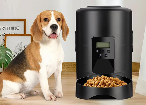 Smart Pet Feeder with HD Camera